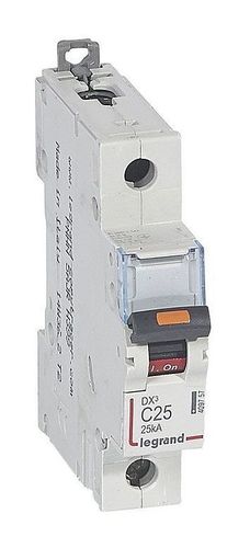 Автоматический выключатель Legrand DX³ 1P 25А (C) 25кА